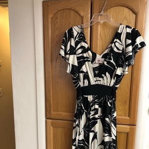 Ladies black/white dress